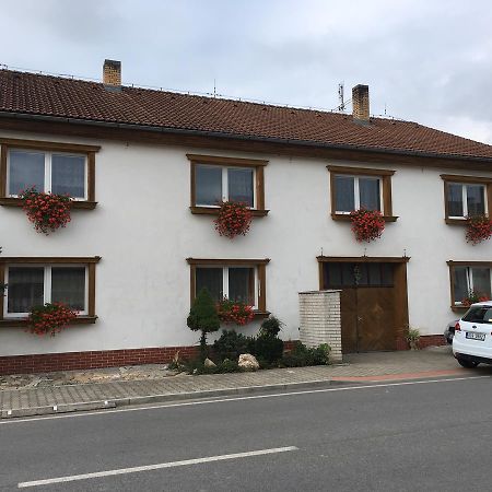 Apartman Olesnik Lägenhet Exteriör bild